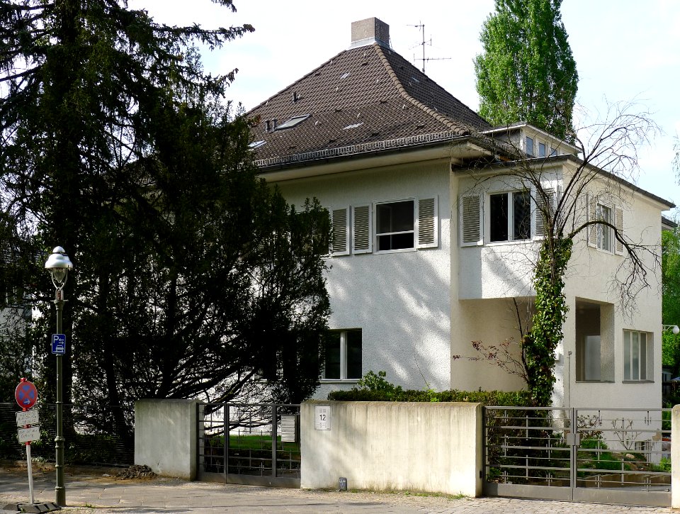 Caspar-Theiß-Straße 12 Berlin-Grunewald