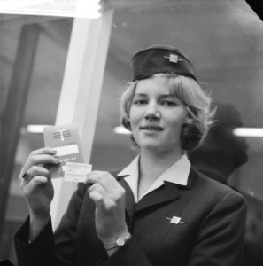 Cassiere op Schiphol, Bestanddeelnr 913-1745