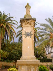 Caspe - Monumento al Sagrado Corazón de Jesús 2 photo