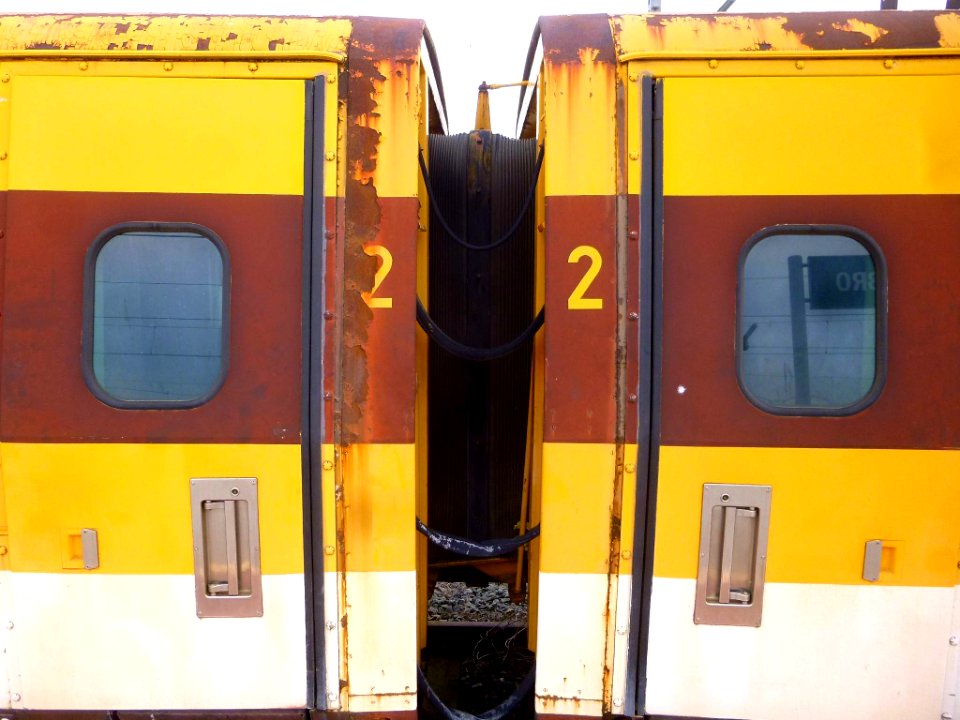 Castejón (Navarra) - Estación de Adif, Renfe Serie 443 (Platanito) 12