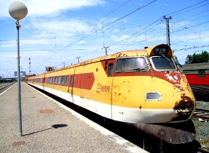 Castejon de Ebro - Renfe 443