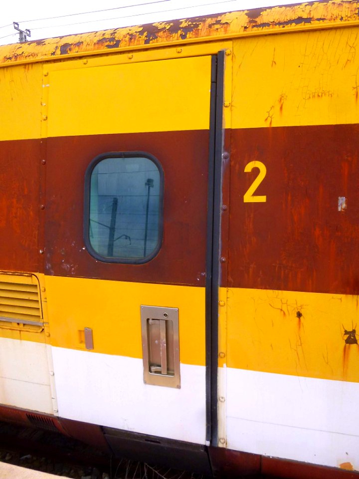Castejón (Navarra) - Estación de Adif, Renfe Serie 443 (Platanito) 11