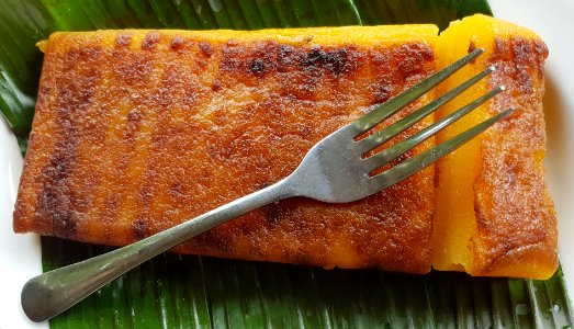 Cassava cake (Philippines) - Bibingkang kamoteng kahoy 02
