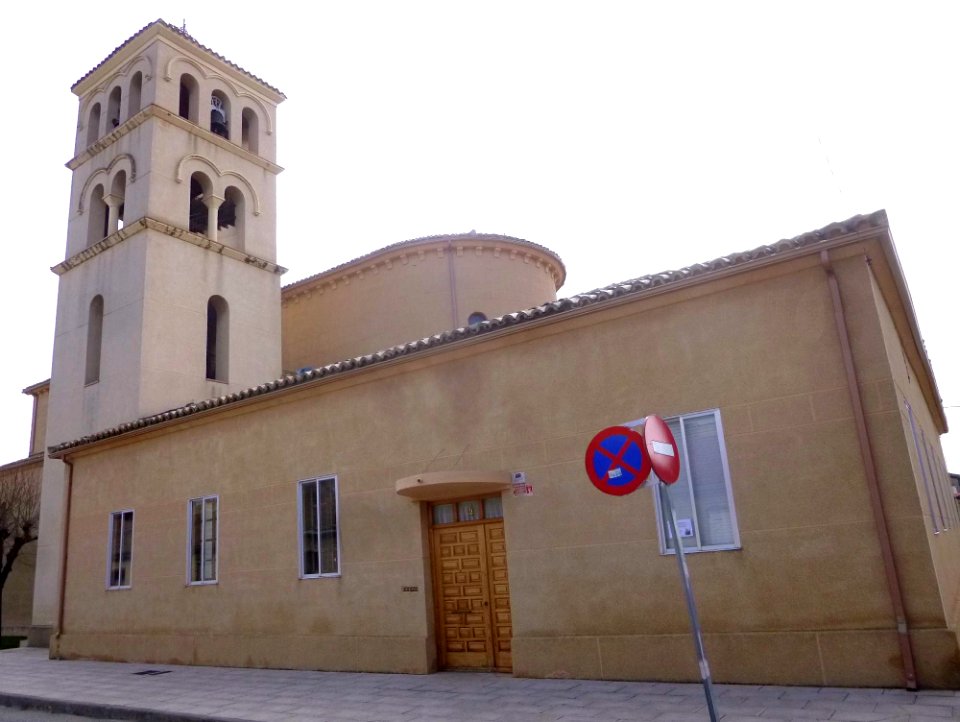 Castejón (Navarra) - Iglesia de San Francisco Javier 03