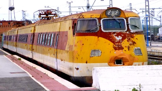 Castejón (Navarra) - Estación de Adif, Renfe Serie 443 (Platanito) 16