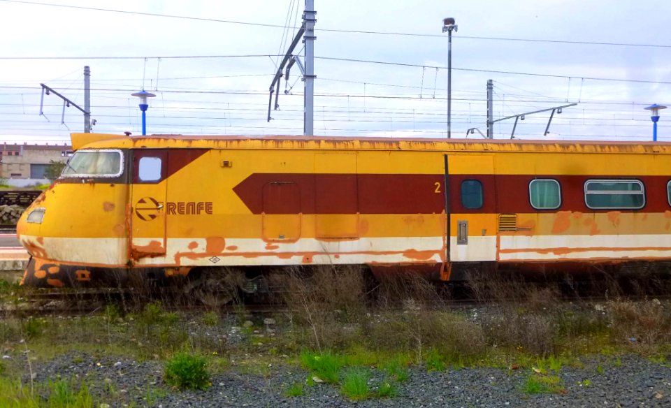 Castejón (Navarra) - Estación de Adif, Renfe Serie 443 (Platanito) 03