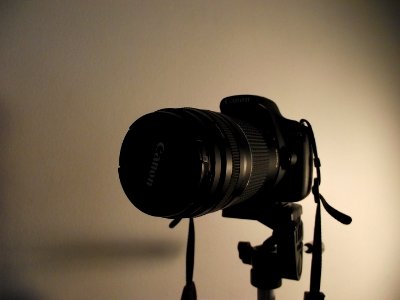 Canon EOS Rebel T5 with 75-300 mm lens (2)