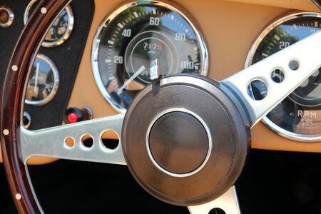 Classic automotive cockpit