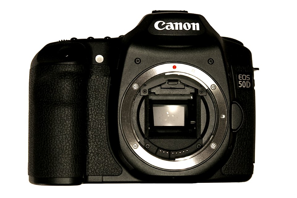 Canon EOS 50D front