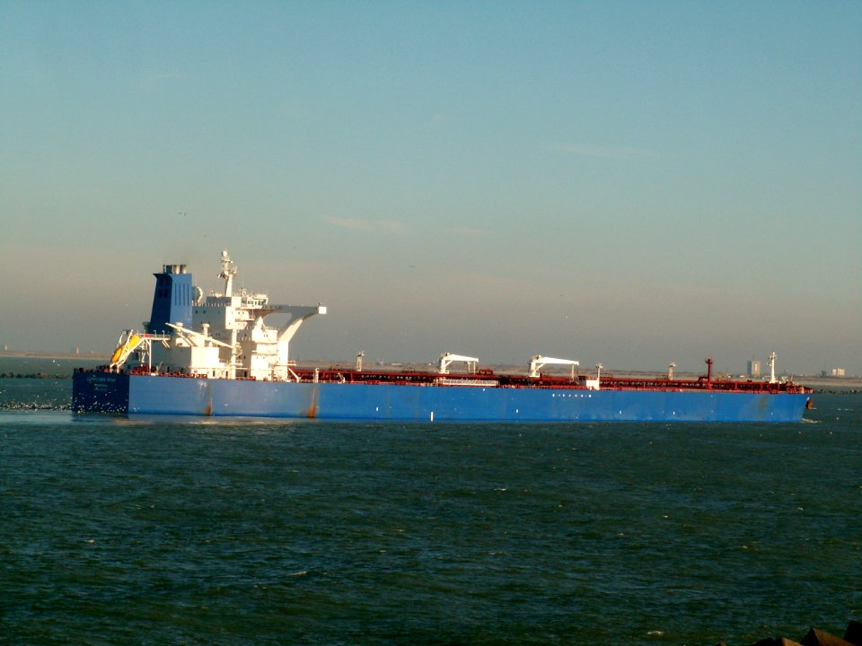 Capricorn Star, approaching Port of Rotterdam, Holland, 29-Jan-2006