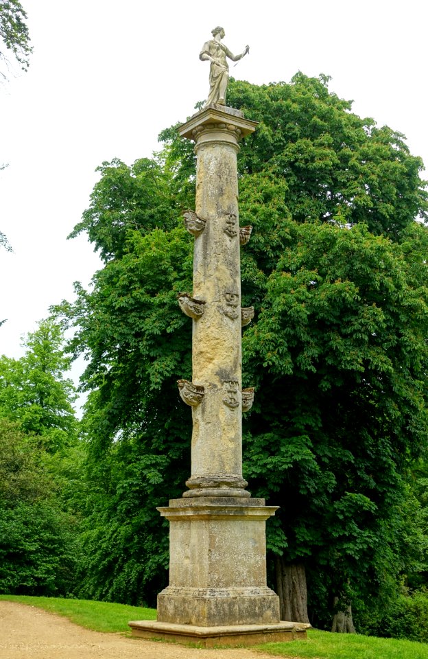 Captain Grenville's Column, Stowe - Buckinghamshire, England - DSC07281
