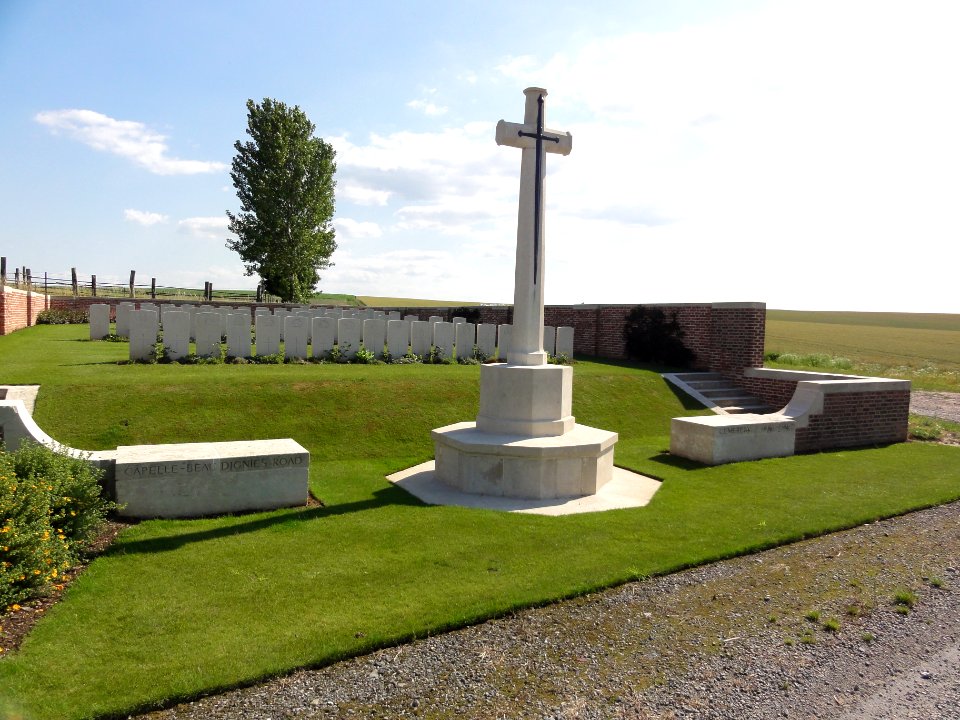 Capelle (Nord, Fr) Capelle-Beaudignies Road cemetery 1918-1919 CWGC