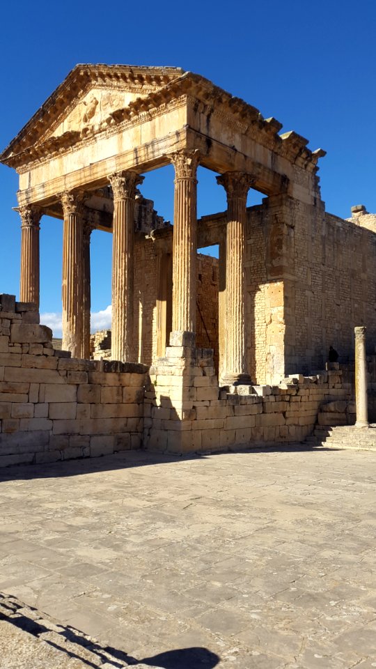 Capitole dougga 2