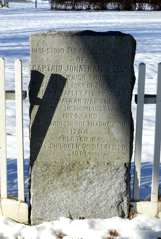 Captain Jonathan Wells memorial - Deerfield, Massachusetts - DSC04019