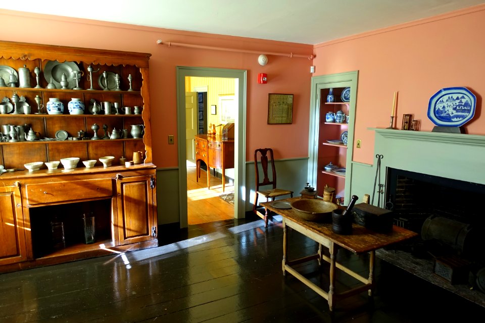 Captain Elias Davis House, c. 1804 - Cape Ann Museum - Gloucester, MA - DSC01006