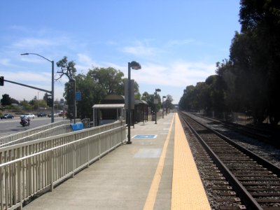 Capitol Caltrain station 1387 05