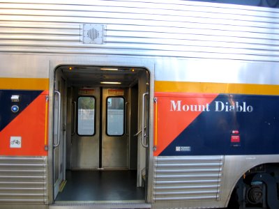 Capitol Corridor at Hayward 2558 07