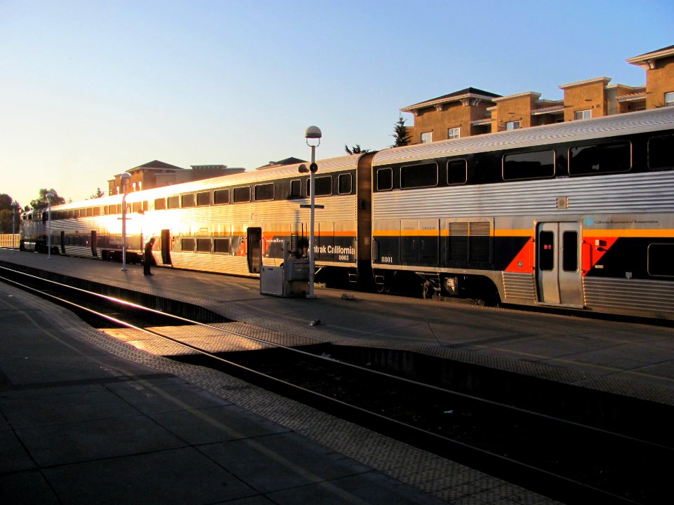 Capitol Corridor in Oakland JLSq station