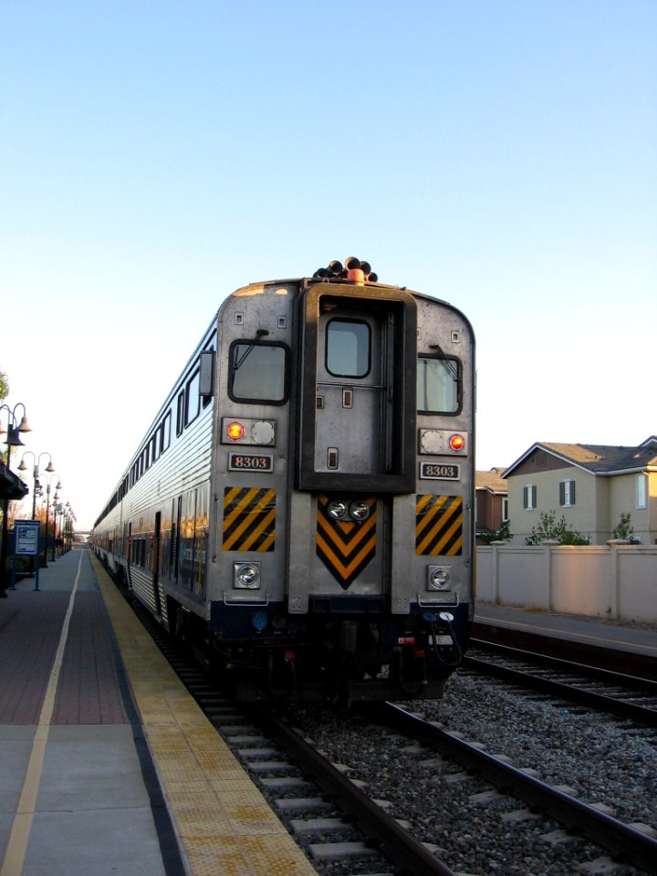 Capitol Corridor at Hayward 2557 06