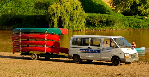 Canoe carrier Dordogne