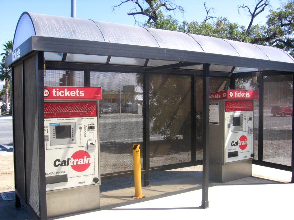 Capitol Caltrain station 1389 07
