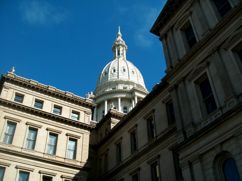 Capitol dome 906