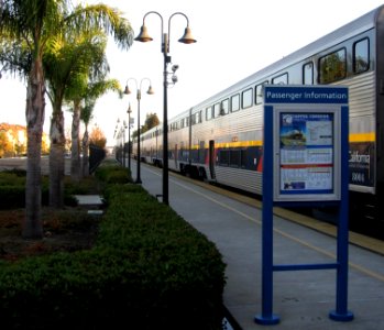 Capitol Corridor at Hayward 2560 09