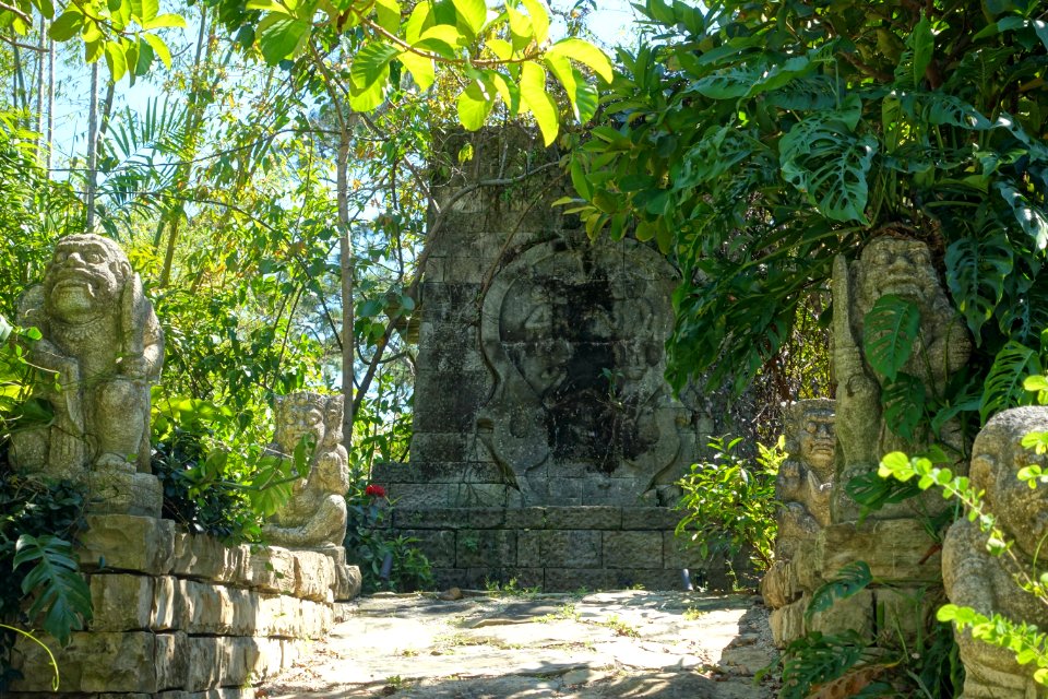 Candi Sukuh replica - Naples Botanical Garden - Naples, Florida - DSC09804