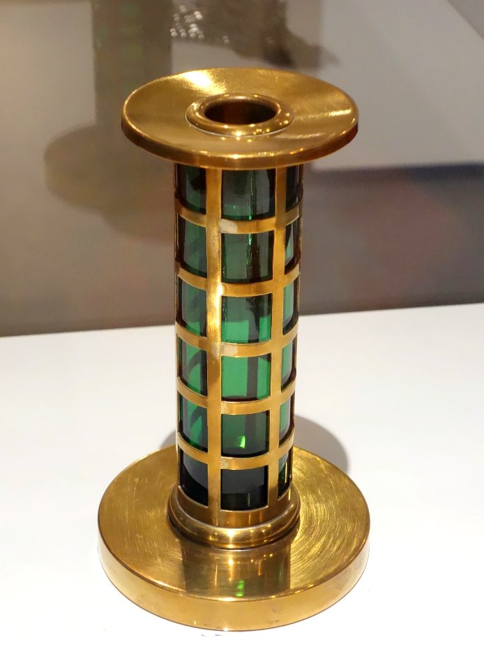 Candlestick (one of a pair), Pairpoint Manufacturing Company, New Bedford, Massachusetts, 1912, brass, glass - Brooklyn Museum - Brooklyn, NY - DSC08817