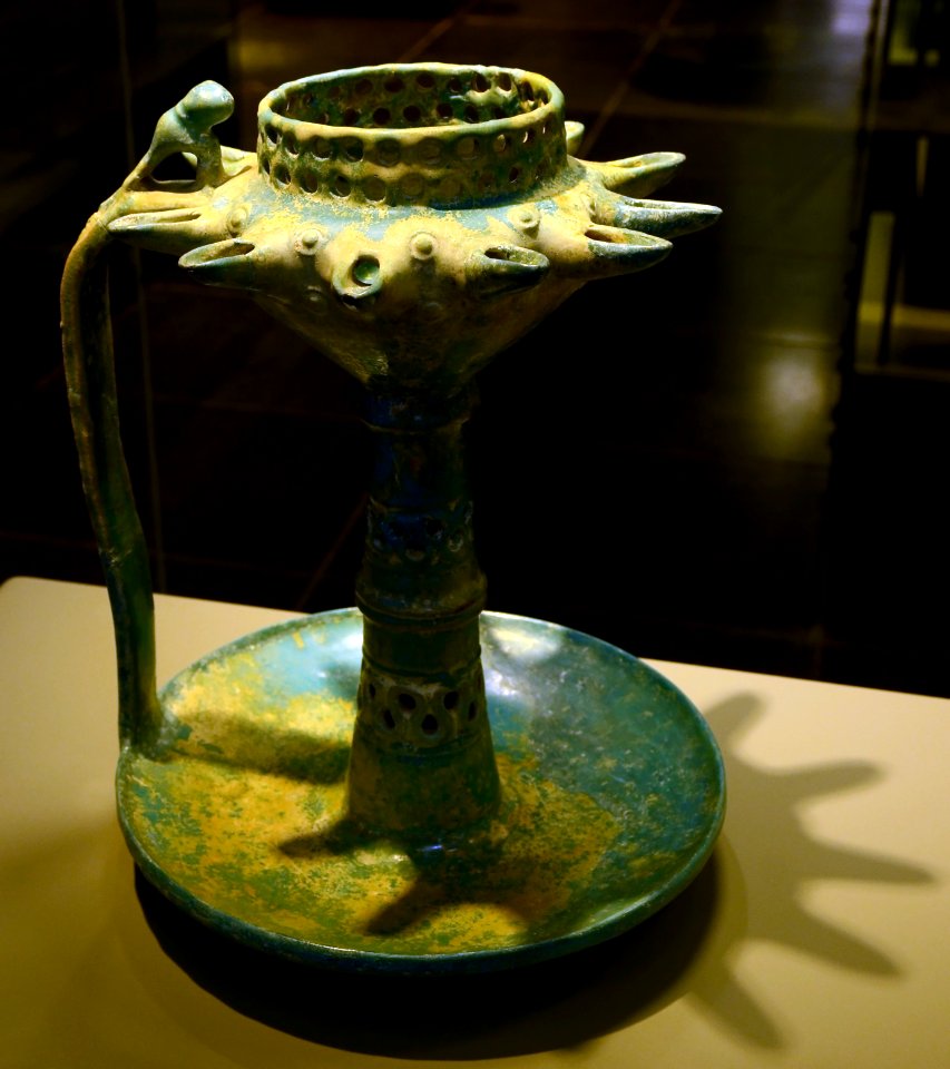 Candélabre Iran XII Musée Mariemont 08112015