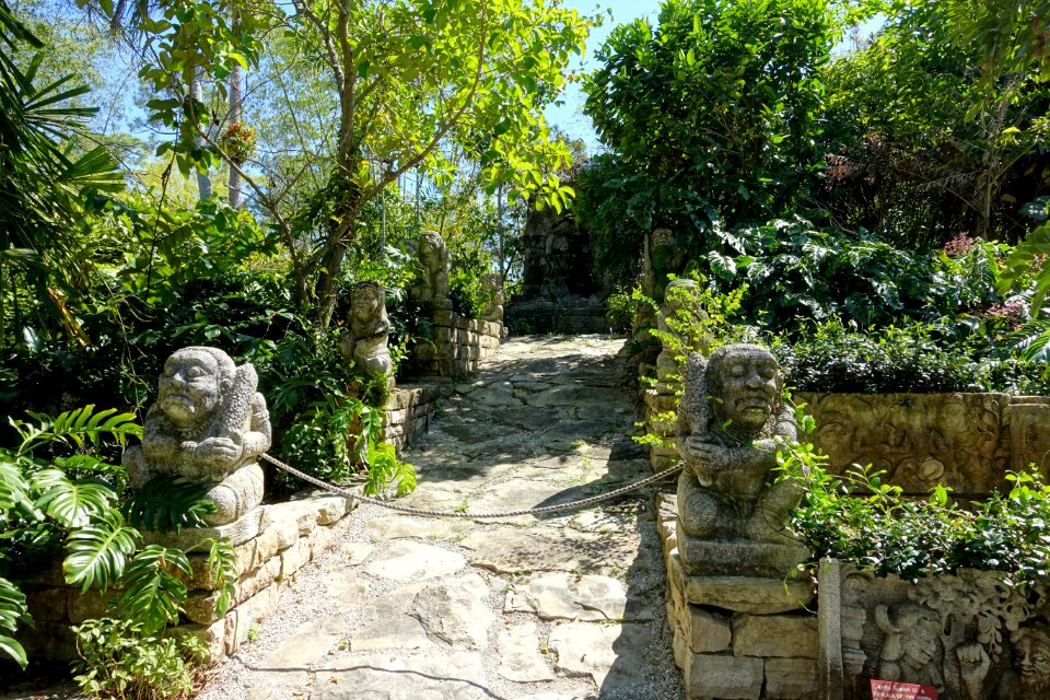 Candi Sukuh replica - Naples Botanical Garden - Naples, Florida - DSC09800