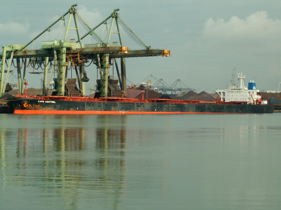 Cape Kestrel IMO 9036014 , Mississippi harbour, Port of Rotterdam, Holland 11-Feb-2006