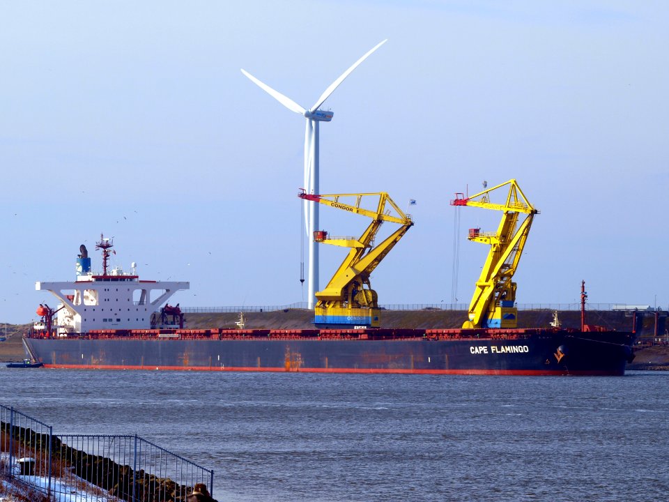 Cape Flamingo - IMO 9344289 - Callsign MKVN2 pict2