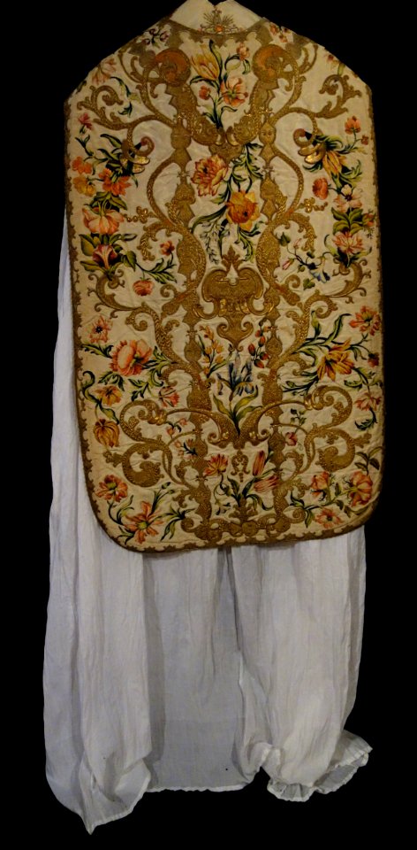 Cape, Genovese textiles 1740-1760 - Museo Diocesano (Genoa) - DSC01801