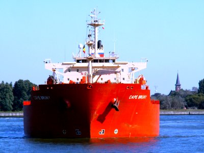 Cape Bruny IMO 9260275 bow view, Berendrecht lock, Antwerp, Belgium 19-Sep-2005