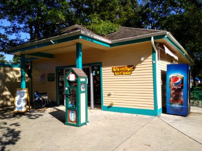 Cape May County Zoo Gift shop