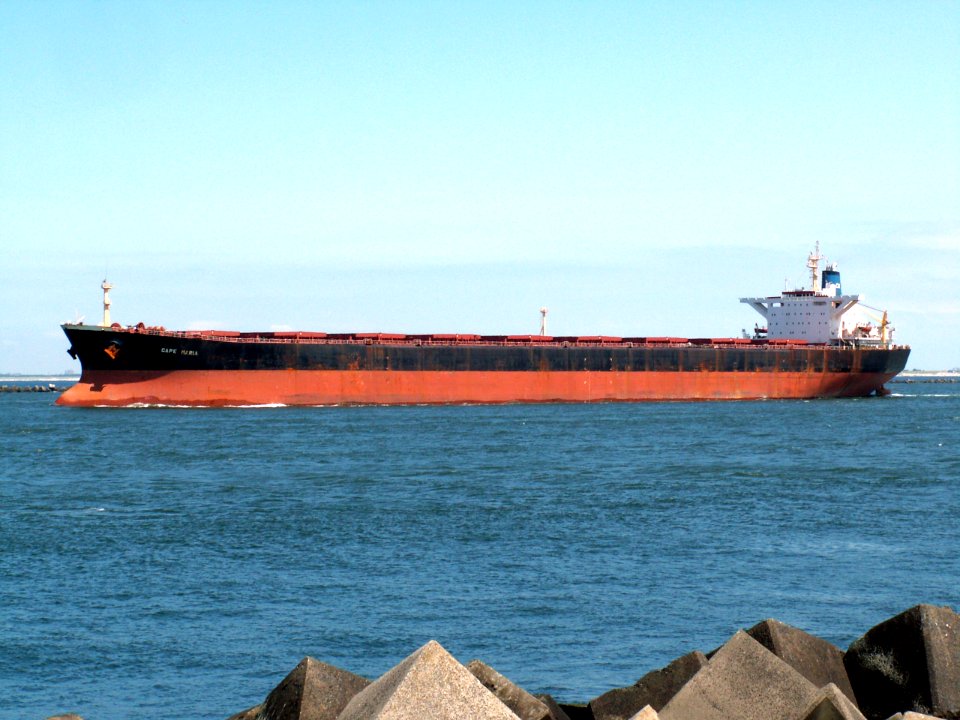 Cape Maria - IMO 8024296 - Callsign 3ENT5 p8 leaving Port of Rotterdam, Holland 08-Jul-2006