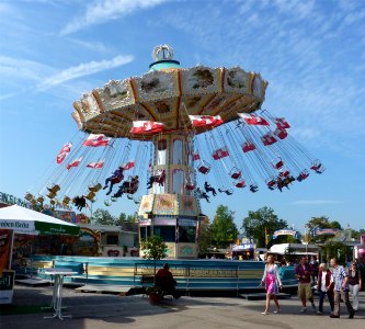 Cannstatter Volksfest 2011 Wellenflug