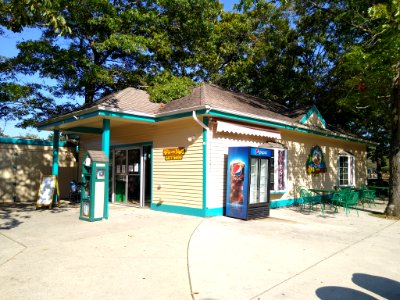 Cape May County Park & Zoo Gift Shop