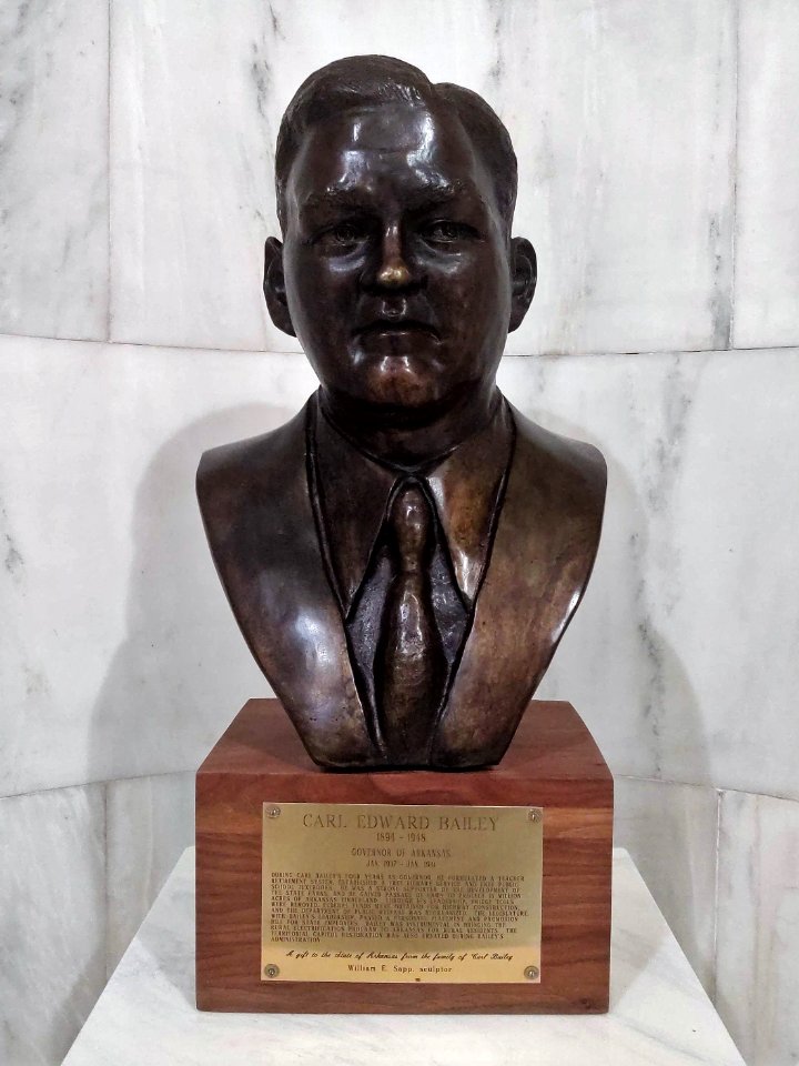 Carl Bailey bust in the Arkansas state capitol