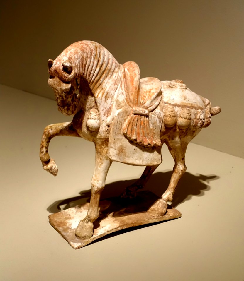 Caparisoned horse, Shaanxi or Henan province, China, Tang dynasty, 600s-700s AD, earthenware, gesso, traces of red pigment - Portland Art Museum - Portland, Oregon - DSC08389