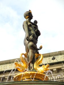 Caritas Well detail - Copenhagen - DSC08842