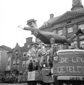 Carnavalsoptocht in Den Bosch, Bestanddeelnr 912-0912