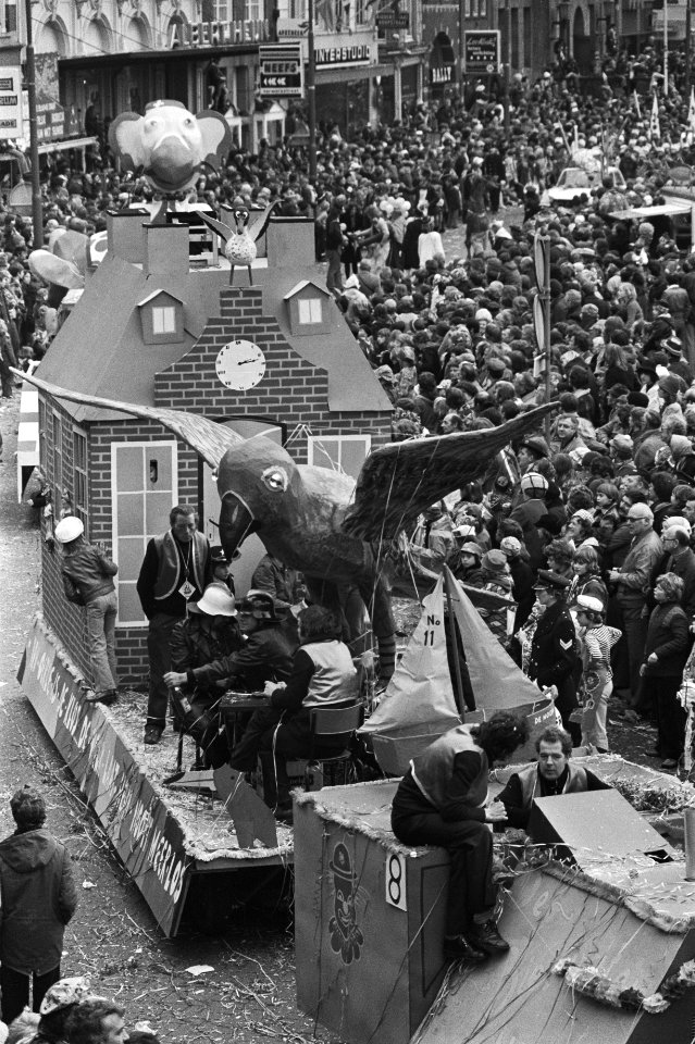 Carnavalsoptocht in Den Bosch, Bestanddeelnr 929-0391