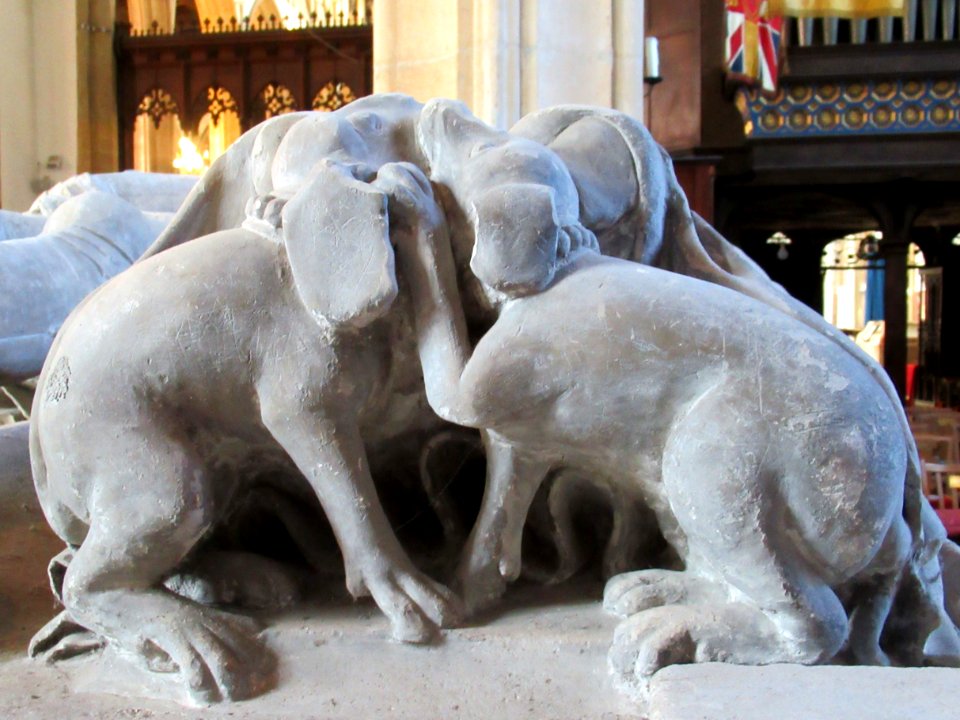 Carewe tomb, St Mary, Bury St Edmunds 03