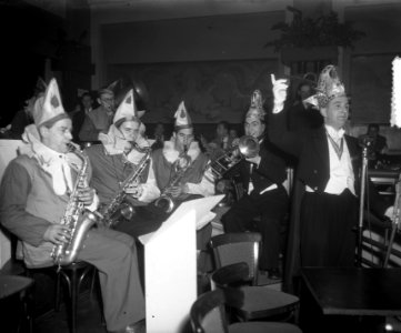 Carnavalsbezoek uit Sittard te Amsterdam, Bestanddeelnr 904-8719