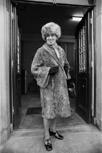 Carel Briels draagt Josephine van Gasteren voor rechter . Josephine van Gasteren, Bestanddeelnr 929-0204