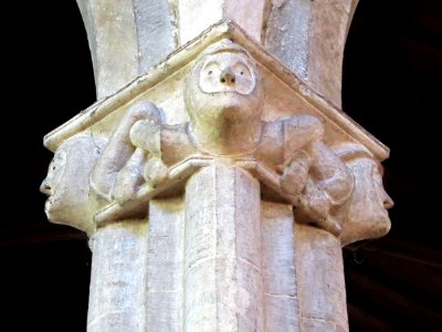 Capital, south transept, St Mary, Adderbury 03