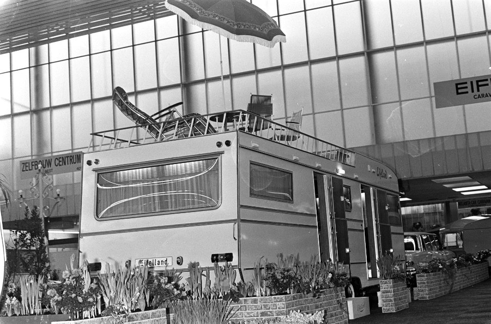 Caravantentoonstelling van de RAI caravan van f. 54.000,00, Bestanddeelnr 922-0310