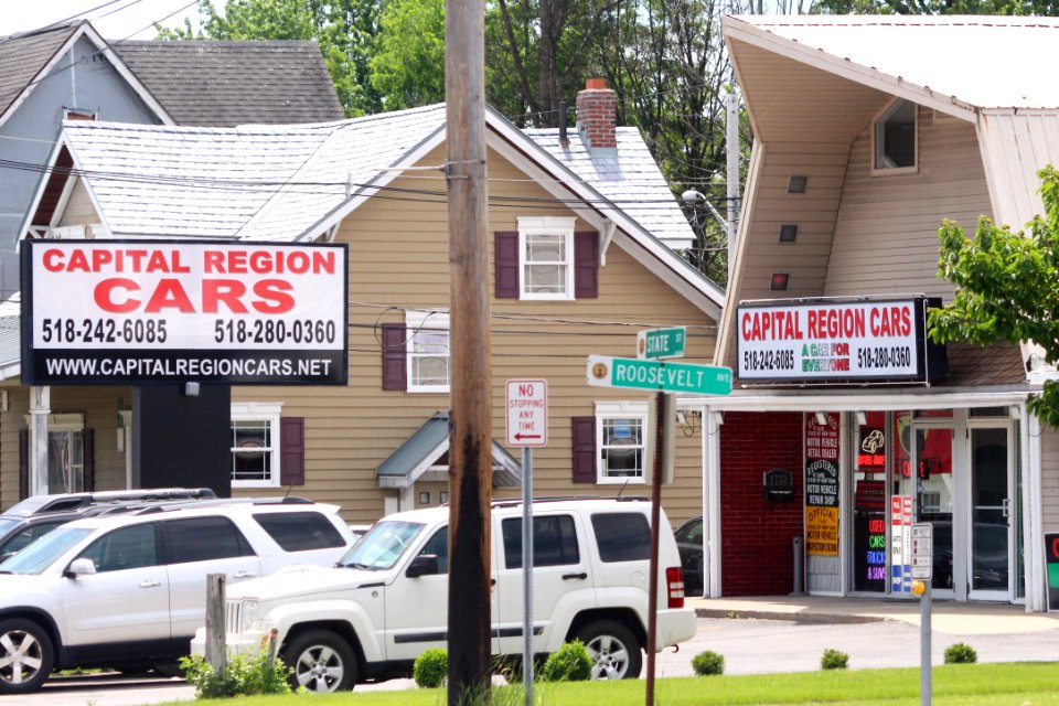 Capital Region Cars in Schenectady, New York